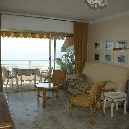 Le Bellevue 4 Couchages Face Mer Apartament *